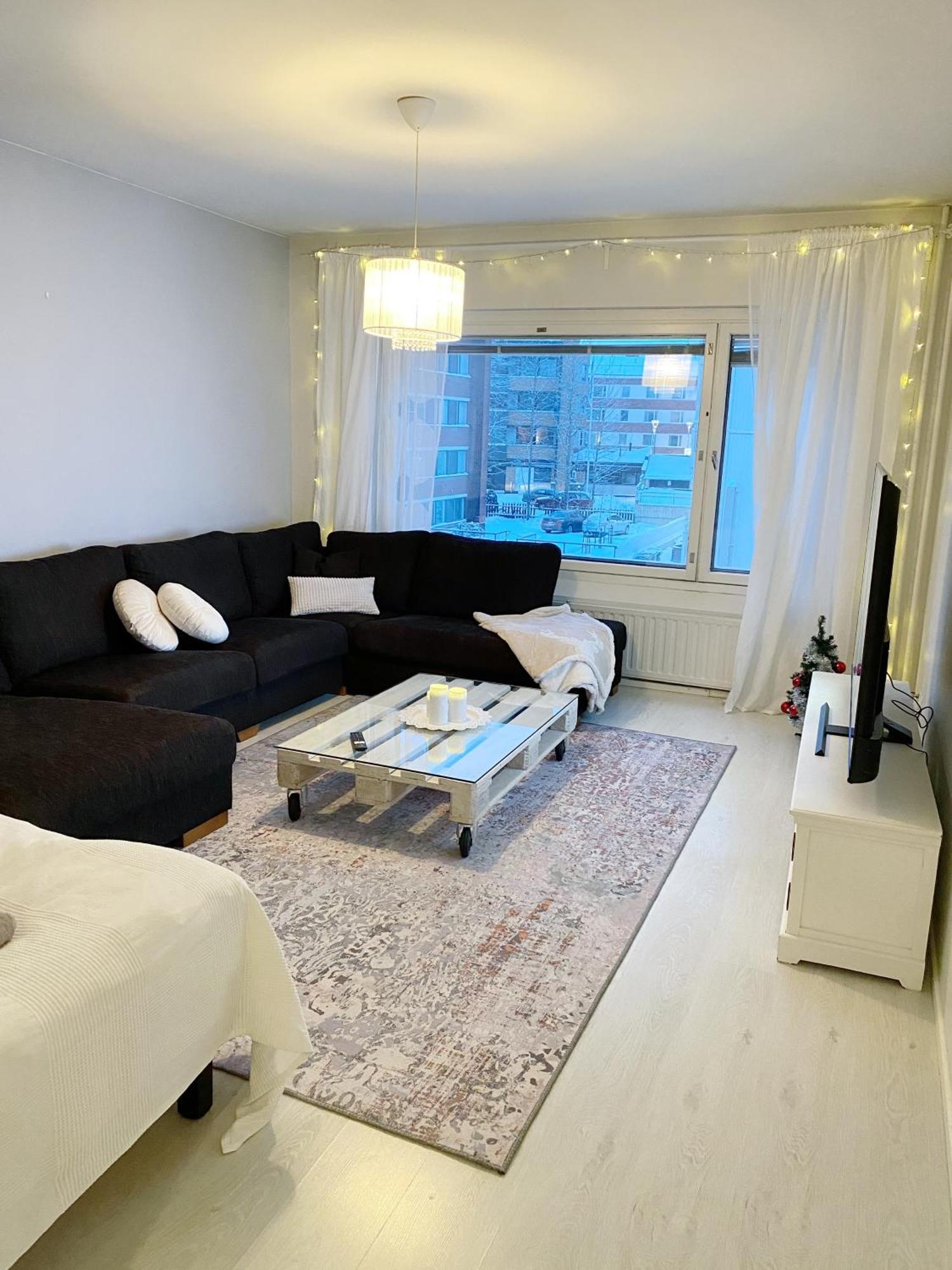 Spacious Home In Heart Of City Ροβανιέμι Εξωτερικό φωτογραφία